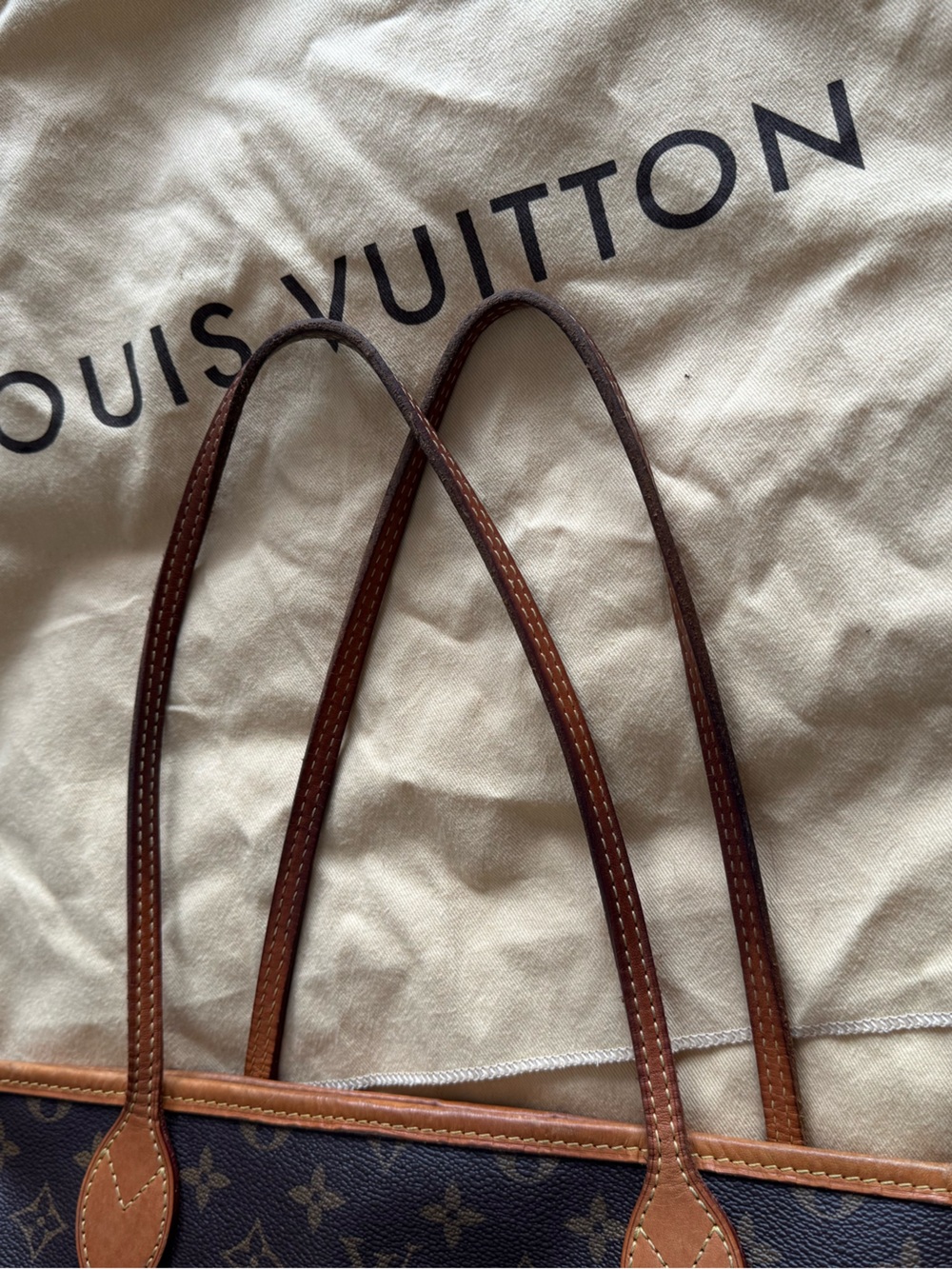 Louis Vuitton Monogram Neverfull Tote in Brown and Tan - Picture 15 of 16